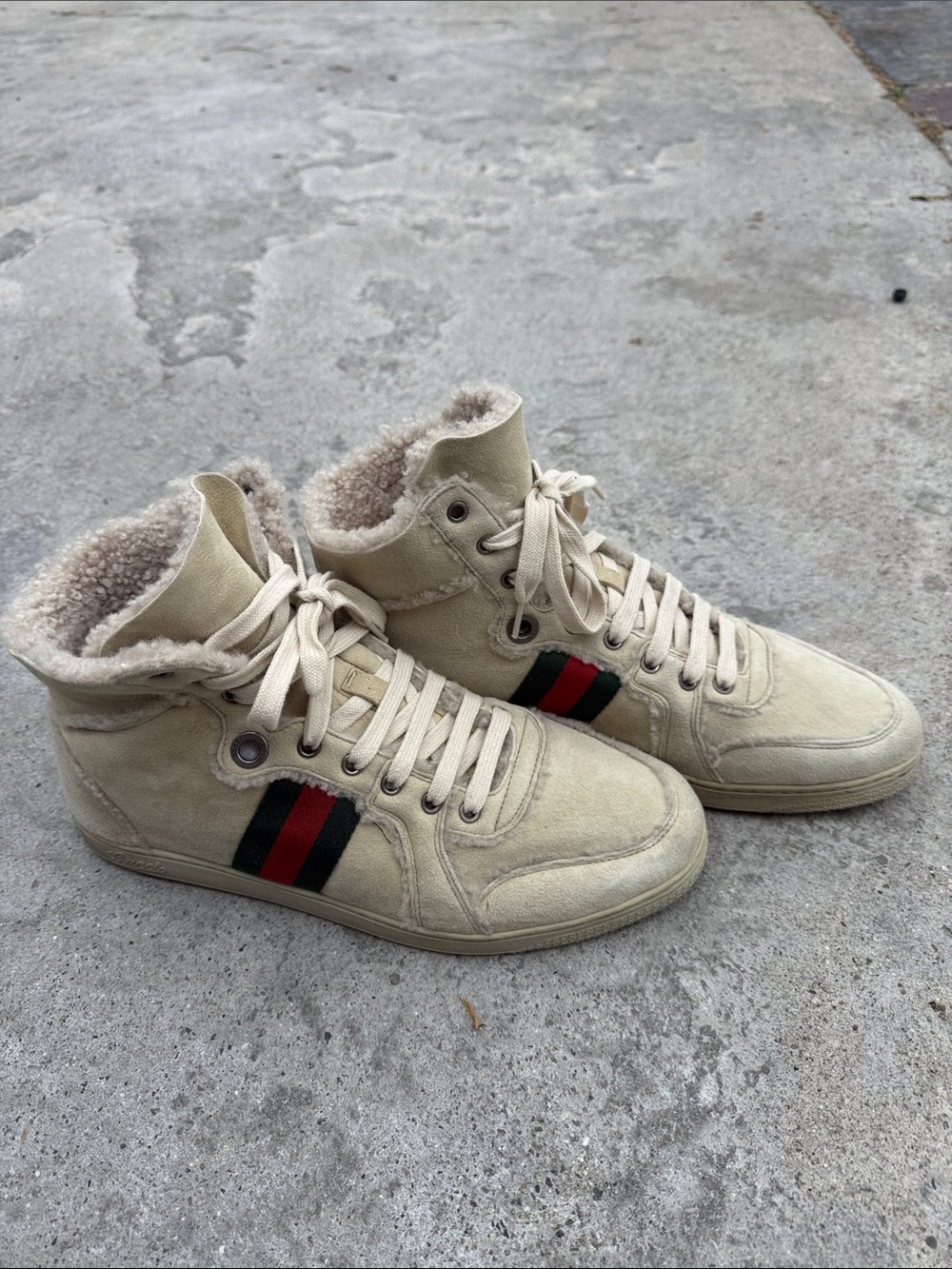 Gucci Beige High-Top Sneakers with Red and Green Stripe